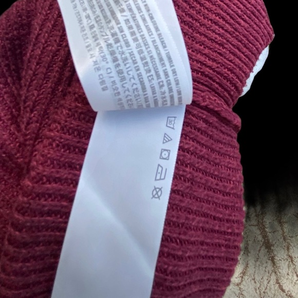 Hollister Cotton Sweater - Picture 7 of 10